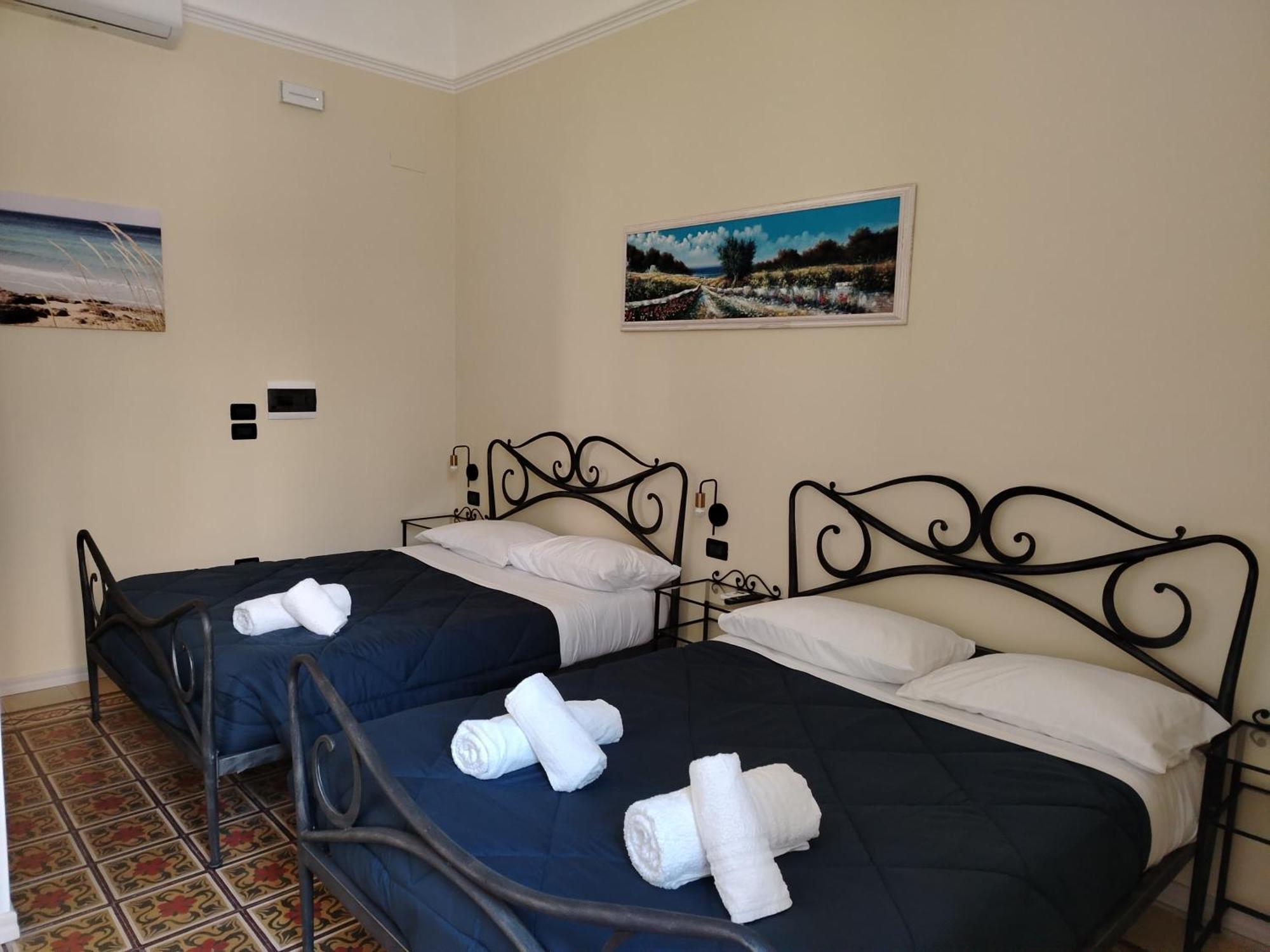 Palazzo Castellano Bed & Breakfast Lecce Exterior foto